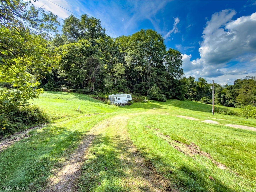 43532 Township Road 55 Coshocton OH 43812