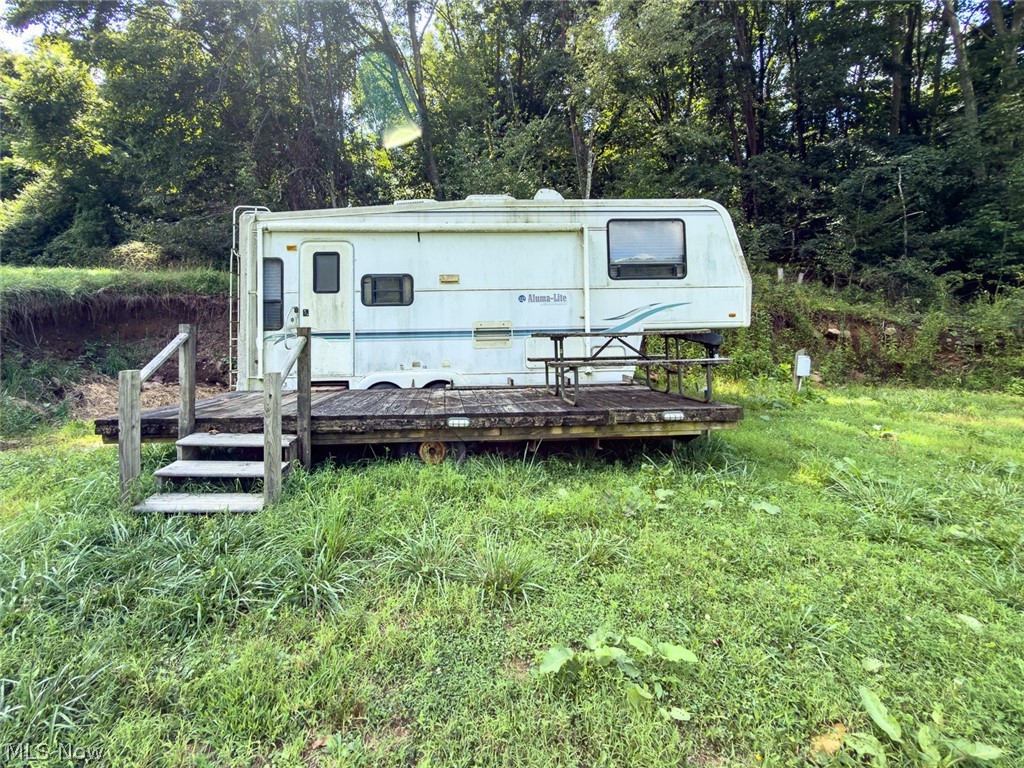 43532 Township Road 55 Coshocton OH 43812