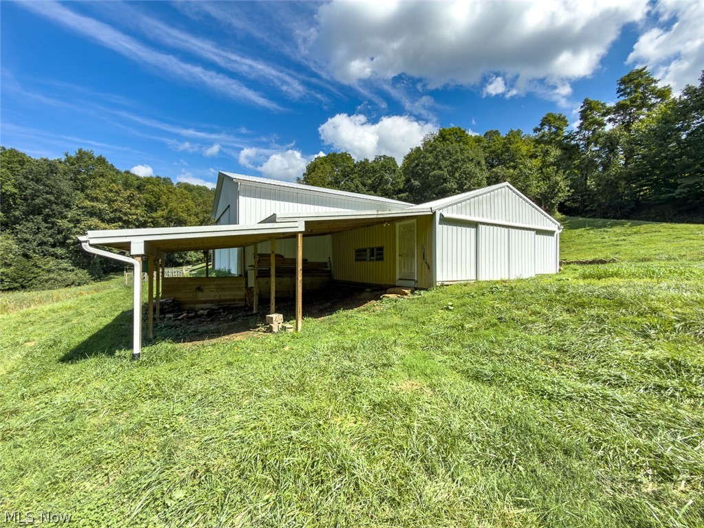 43532 Township Road 55 Coshocton OH 43812