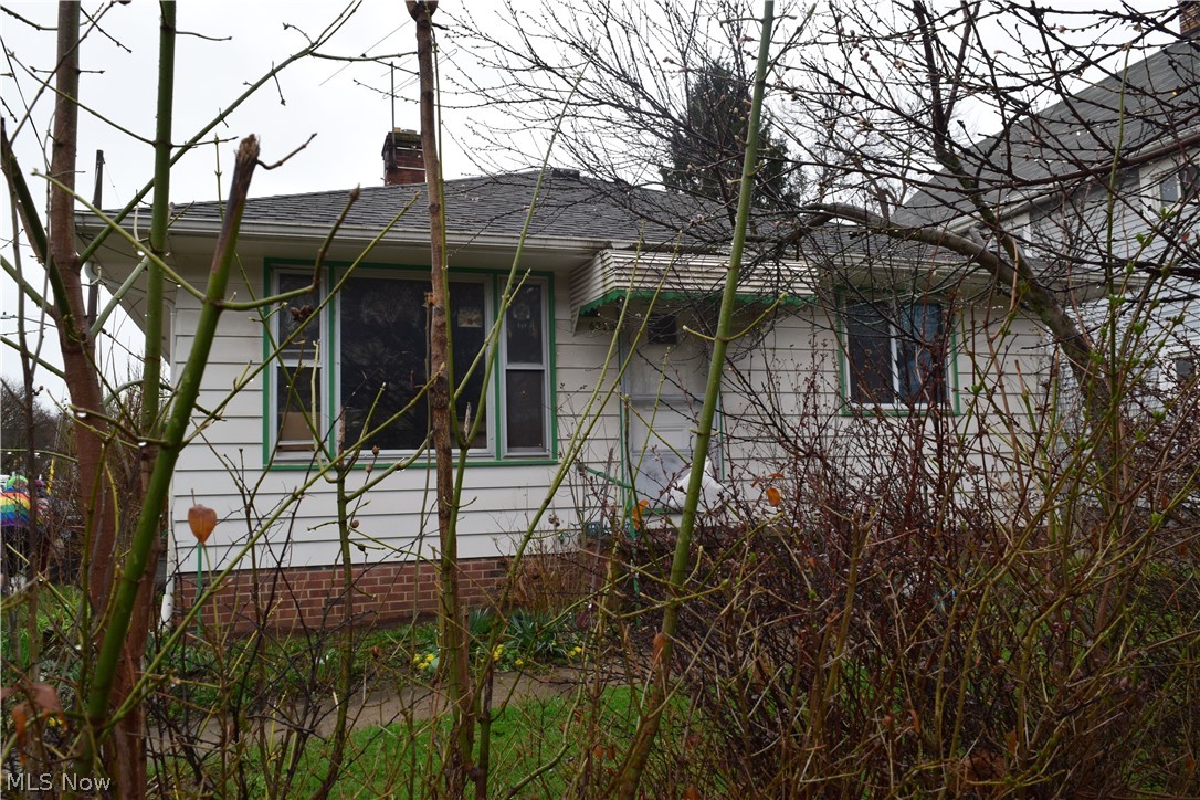 6210 Heisley Avenue Cleveland OH 44105