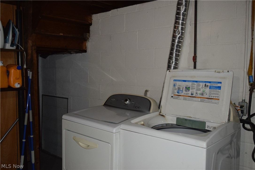 6210 Heisley Avenue Cleveland OH 44105