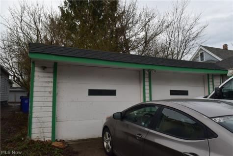 6210 Heisley Avenue Cleveland OH 44105