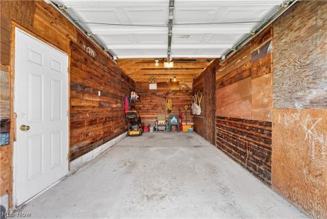 6115 Brownfield Drive Parma OH 44129