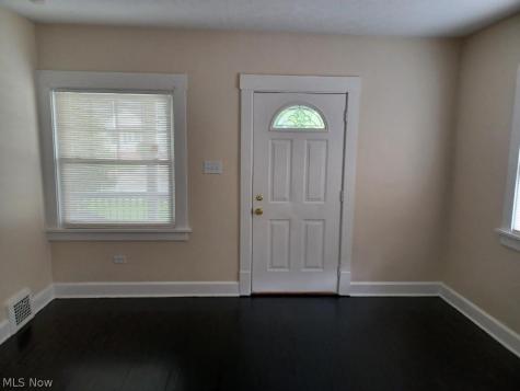 12010 Derby Avenue Garfield Heights OH 44125