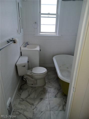 12010 Derby Avenue Garfield Heights OH 44125