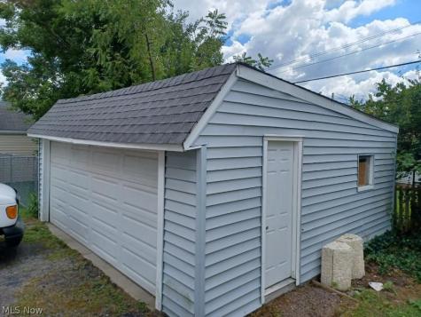12010 Derby Avenue Garfield Heights OH 44125