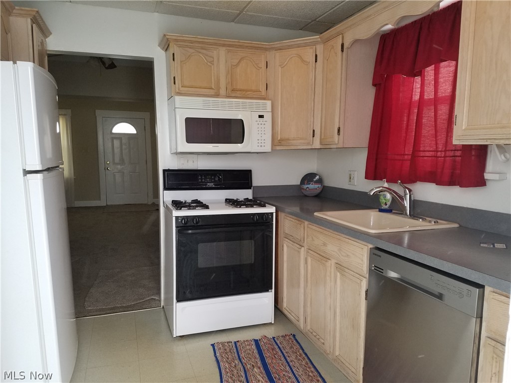 12010 Derby Avenue Garfield Heights OH 44125