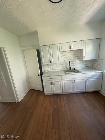 4236 E 131st Street Cleveland OH 44105