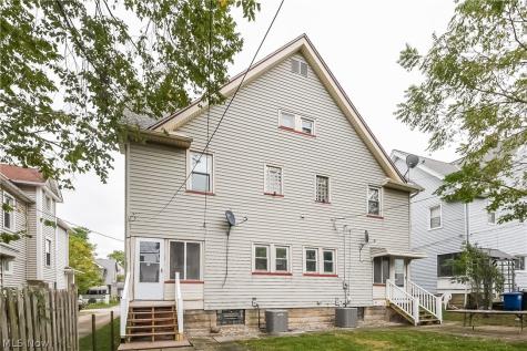 1376 Gladys Avenue Lakewood OH 44107