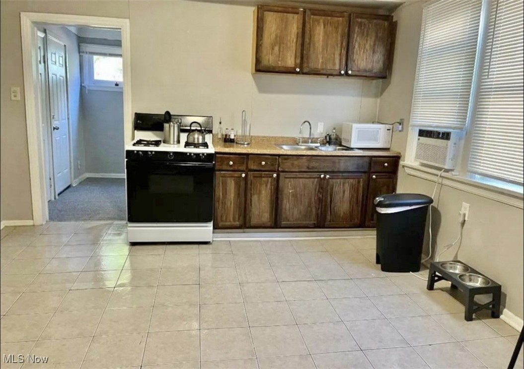 3326 Walton Avenue Cleveland OH 44113