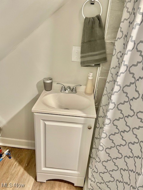 3326 Walton Avenue Cleveland OH 44113