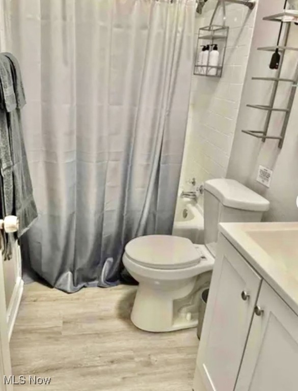 3326 Walton Avenue Cleveland OH 44113