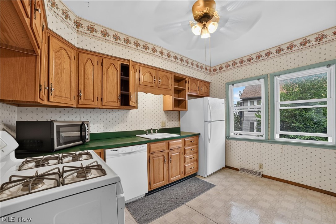 4916 E 90th Street Garfield Heights OH 44125