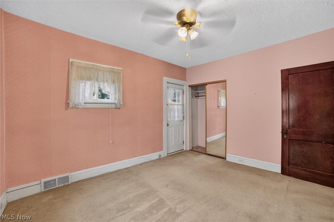 4916 E 90th Street Garfield Heights OH 44125