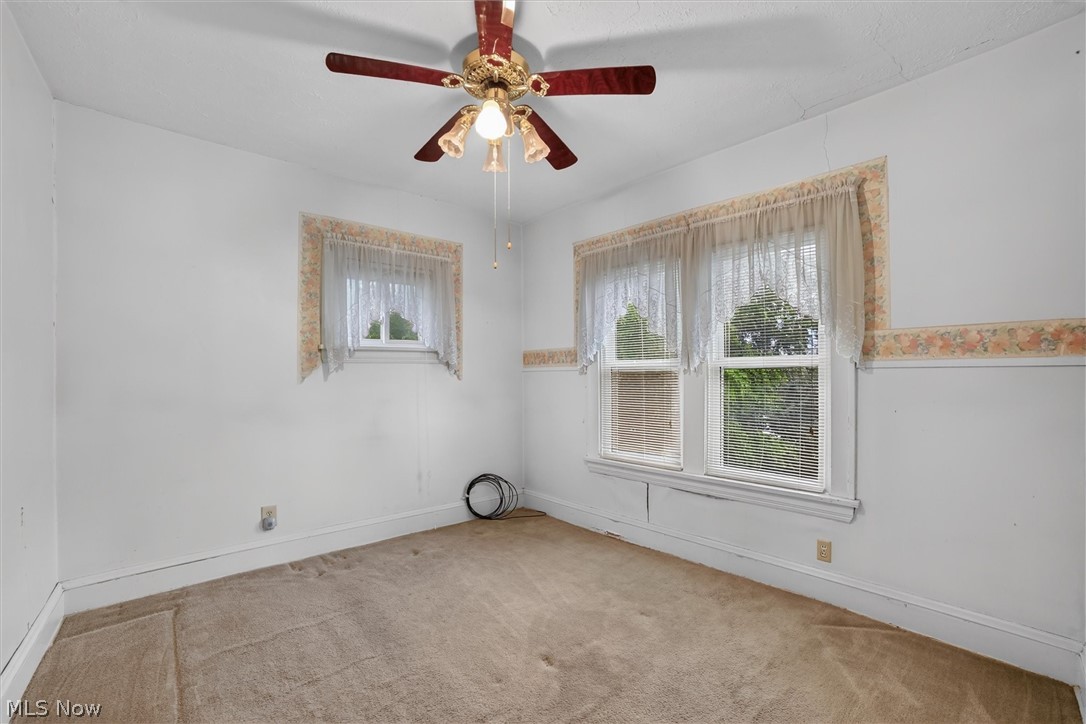 4916 E 90th Street Garfield Heights OH 44125