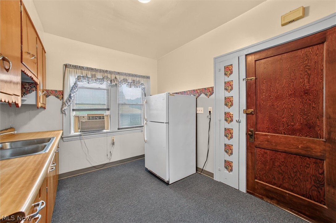4916 E 90th Street Garfield Heights OH 44125