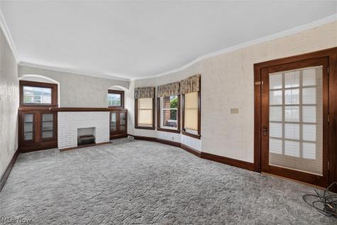 4916 E 90th Street Garfield Heights OH 44125