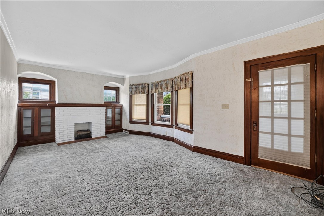 4916 E 90th Street Garfield Heights OH 44125