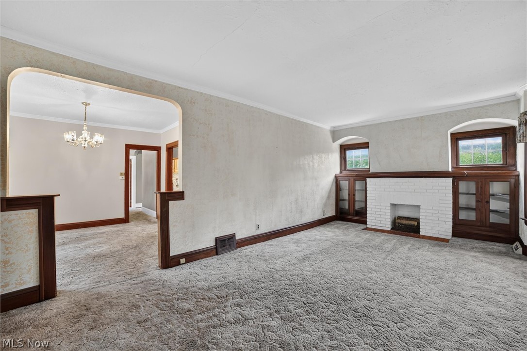 4916 E 90th Street Garfield Heights OH 44125