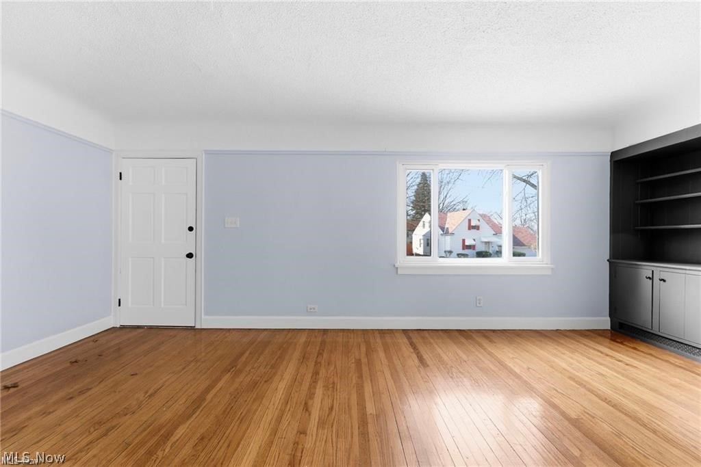 876 Eloise Drive Cleveland Heights OH 44112
