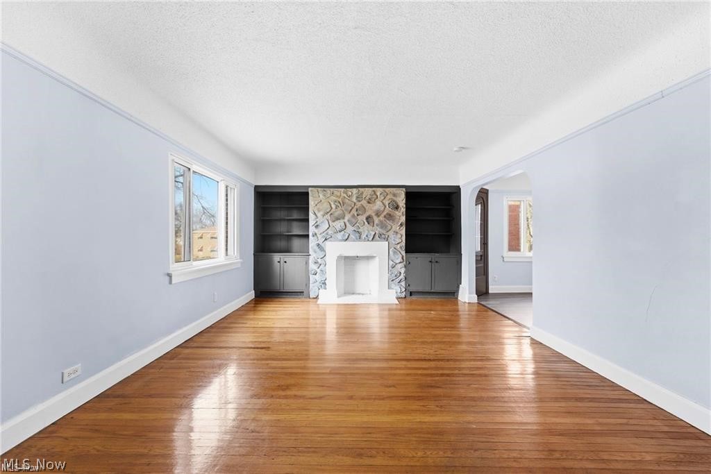 876 Eloise Drive Cleveland Heights OH 44112