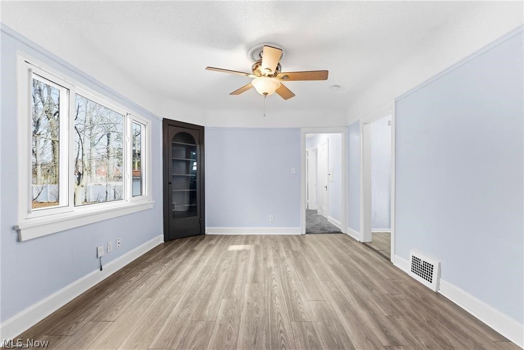 876 Eloise Drive Cleveland Heights OH 44112