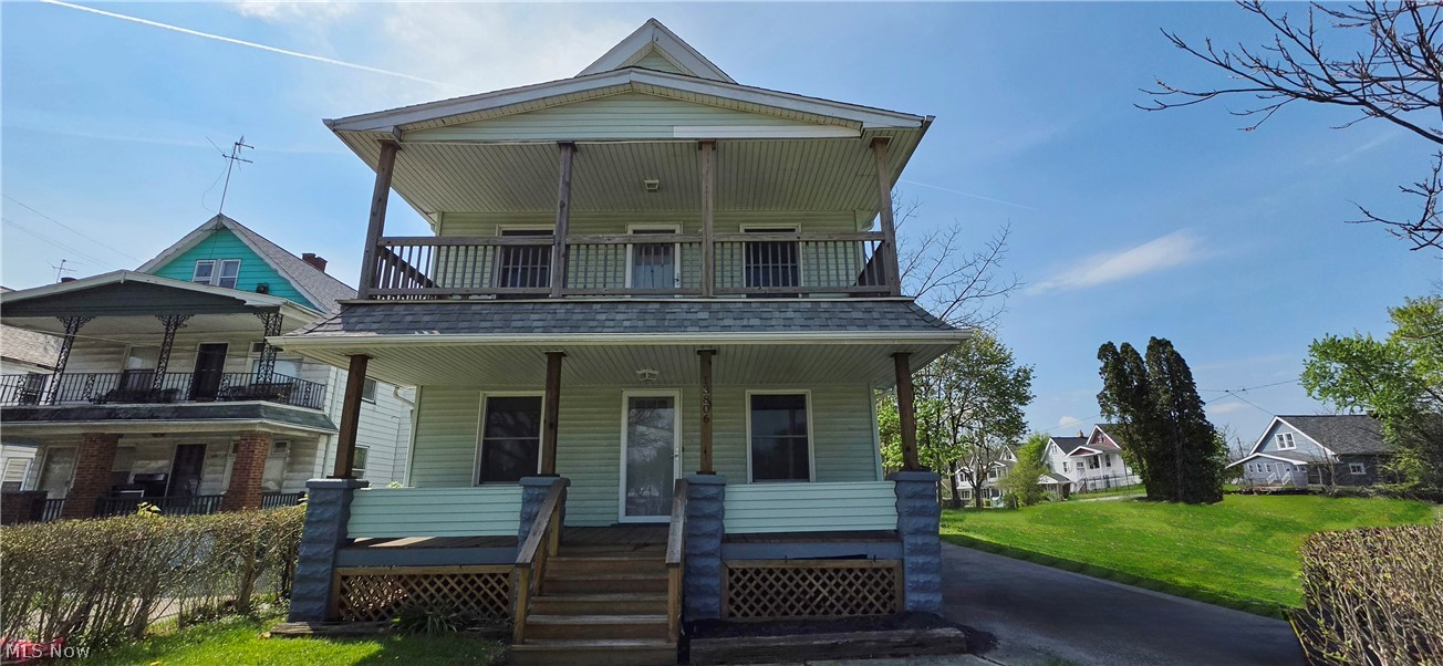 13806 Harvard Avenue Cleveland OH 44105