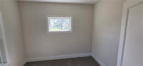 13806 Harvard Avenue Cleveland OH 44105