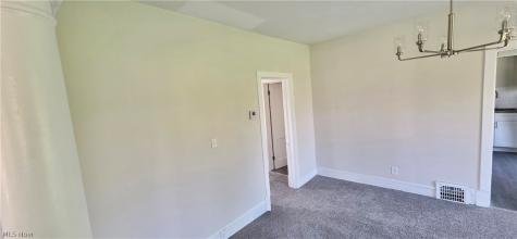 13806 Harvard Avenue Cleveland OH 44105