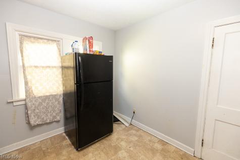 14221 Glenside Road Cleveland OH 44110