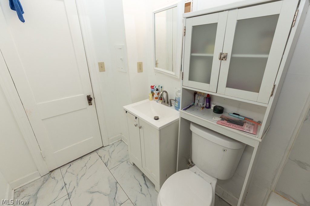 14221 Glenside Road Cleveland OH 44110