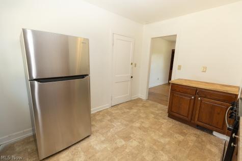 14221 Glenside Road Cleveland OH 44110