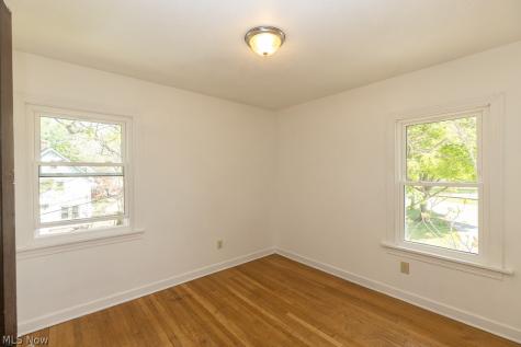 14221 Glenside Road Cleveland OH 44110