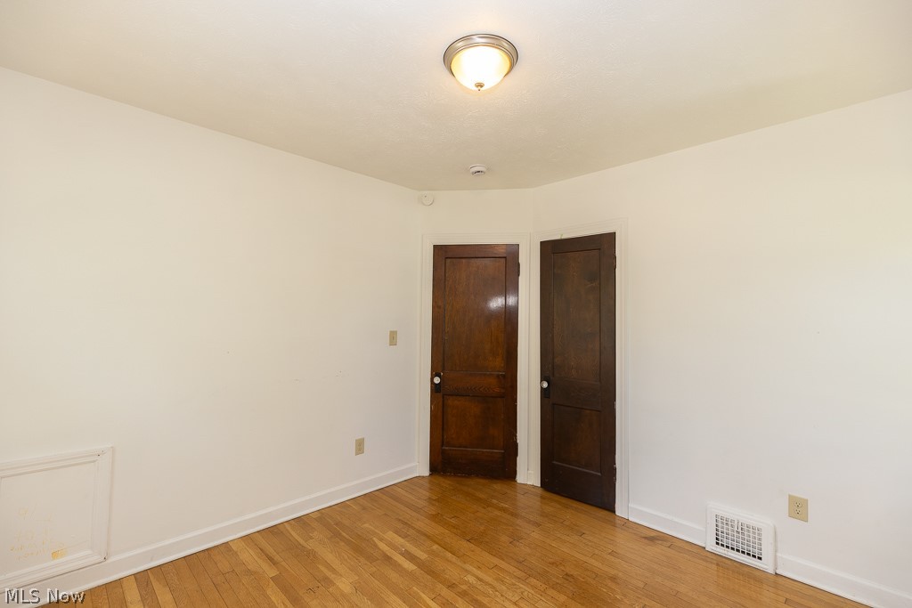 14221 Glenside Road Cleveland OH 44110