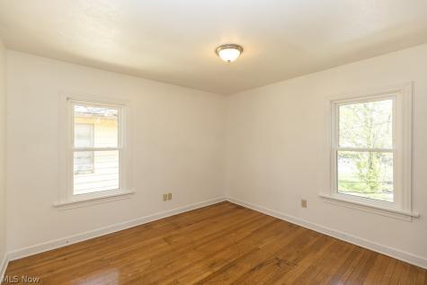 14221 Glenside Road Cleveland OH 44110