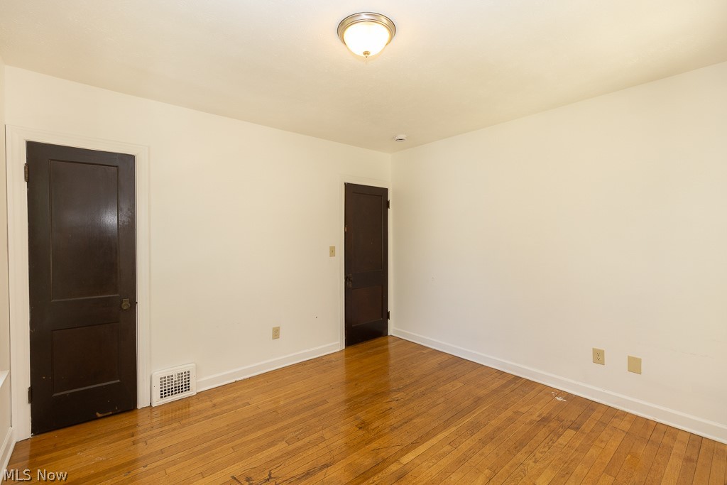14221 Glenside Road Cleveland OH 44110