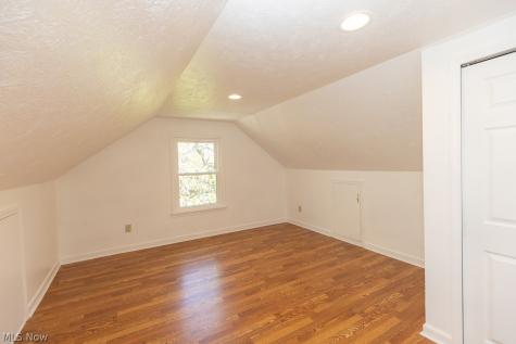 14221 Glenside Road Cleveland OH 44110