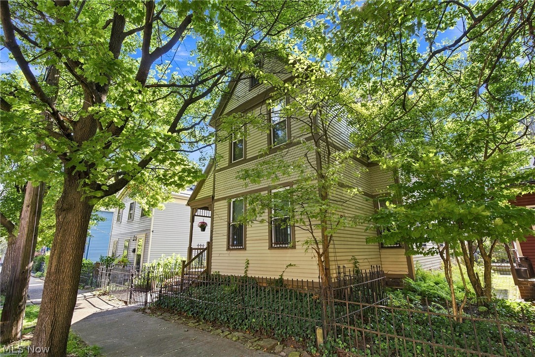 3109 Bridge Avenue Cleveland OH 44113