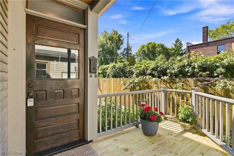 3109 Bridge Avenue Cleveland OH 44113