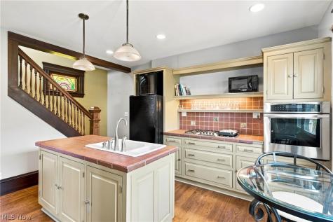 3109 Bridge Avenue Cleveland OH 44113