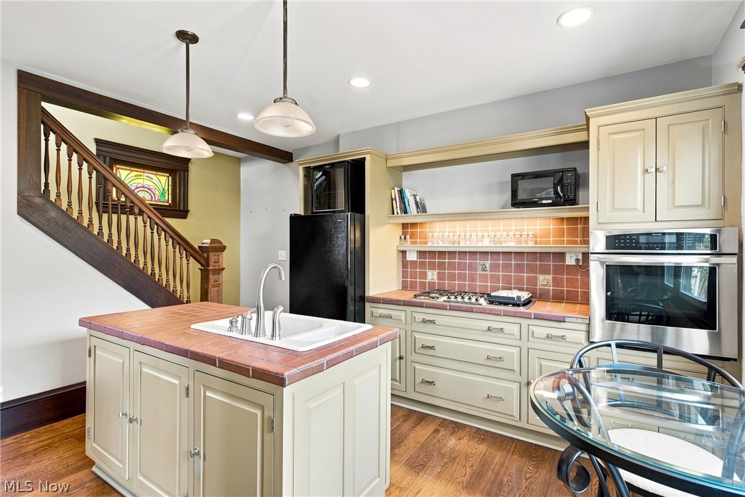 3109 Bridge Avenue Cleveland OH 44113