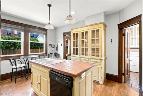 3109 Bridge Avenue Cleveland OH 44113