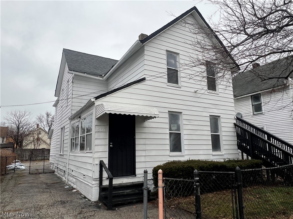 5817 Prosser Avenue Cleveland OH 44103