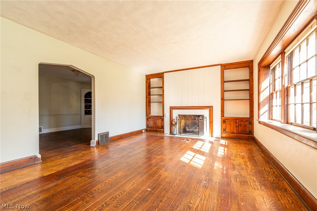 18927 Winslow Road Shaker Heights OH 44122
