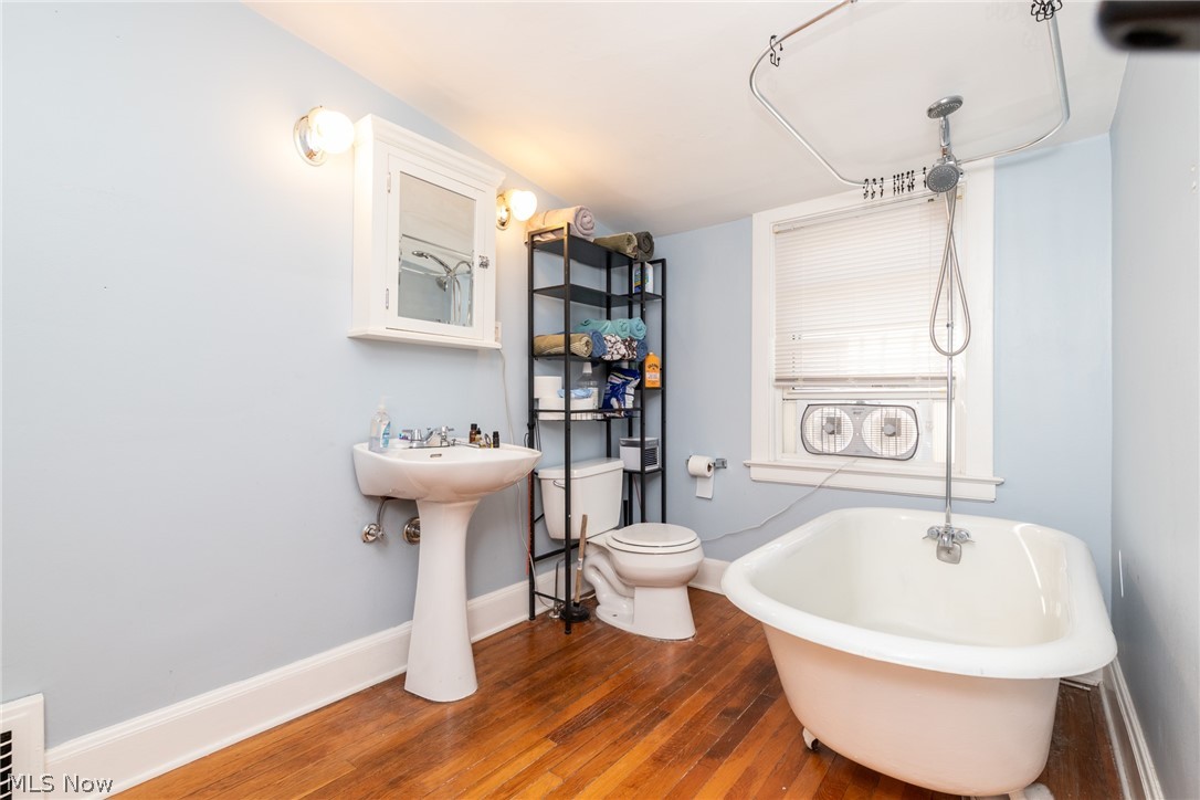 18927 Winslow Road Shaker Heights OH 44122