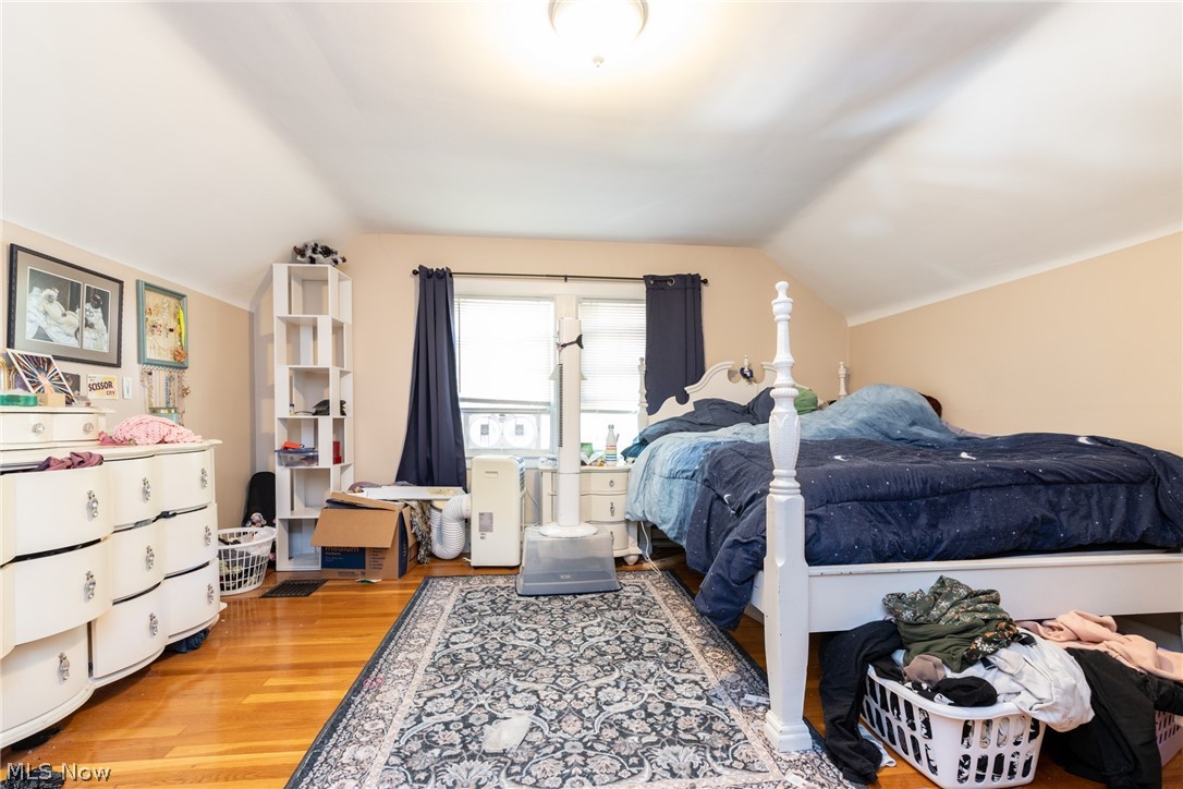 18927 Winslow Road Shaker Heights OH 44122