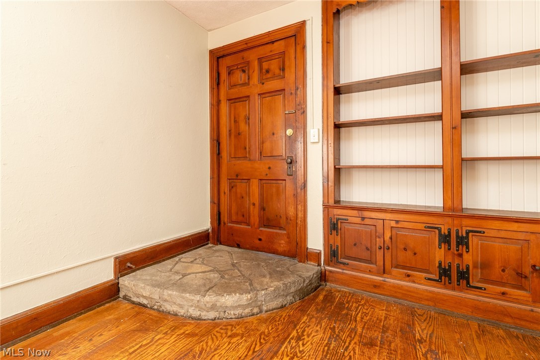 18927 Winslow Road Shaker Heights OH 44122
