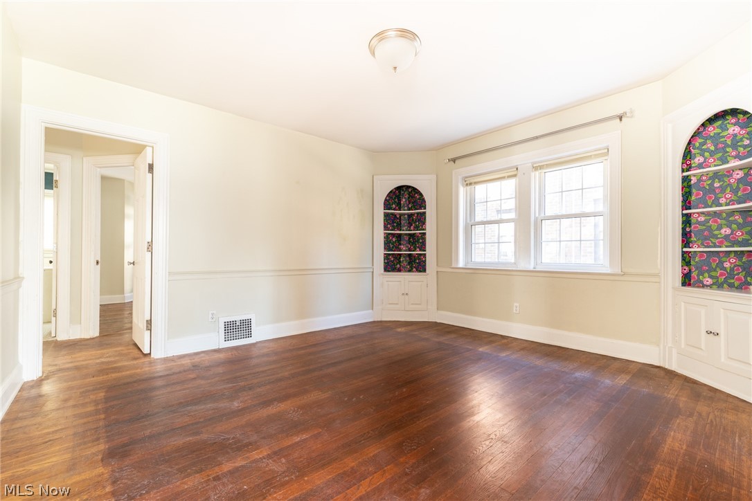 18927 Winslow Road Shaker Heights OH 44122