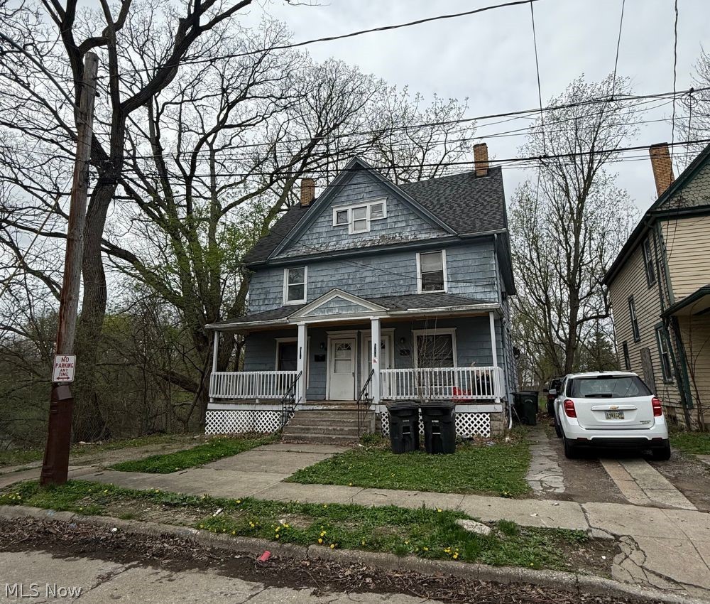 119 Neufer Court Elyria OH 44035