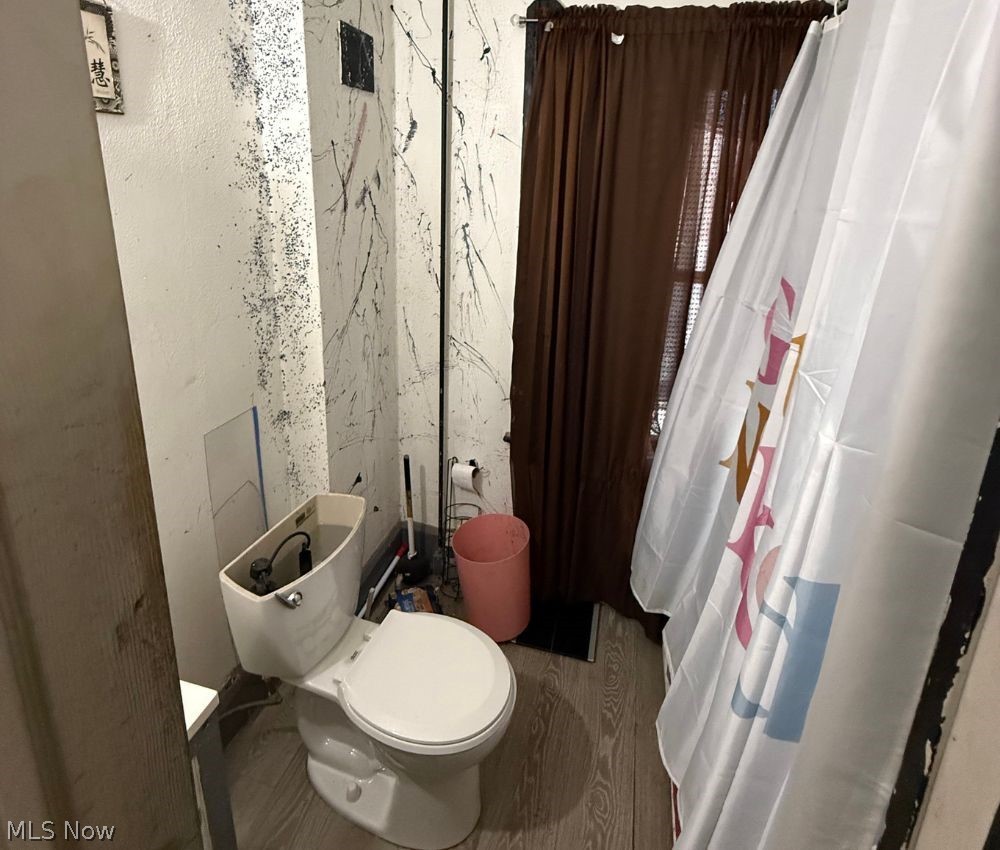 119 Neufer Court Elyria OH 44035